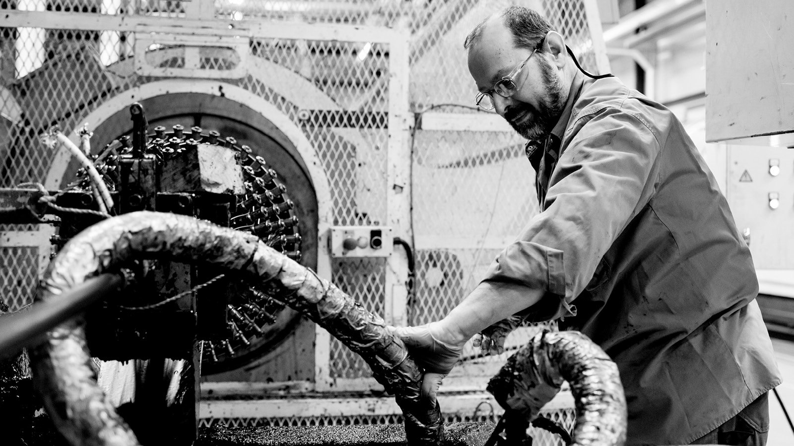 replacing subsea rov equipment